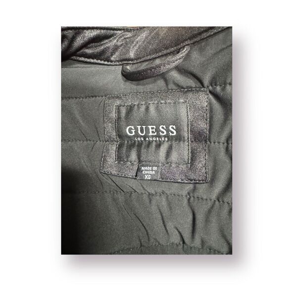 GUESS Vona Quilted Gorpcore Jacket Women's Size XS Black Windbreaker Puffer - Picture 3 of 9